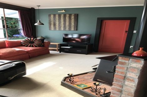 Photo of property in 39 Coombe Hay Terrace, Careys Bay, Port Chalmers, 9023