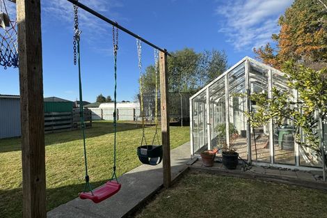 Photo of property in 18 Mckenzie Street, Geraldine, 7930