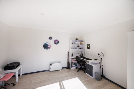 Photo of property in 42 Hastings Street, Halcombe, Feilding, 4779