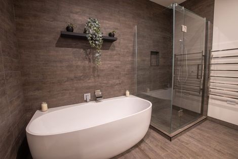 Photo of property in 11 Pike Place, Ferndale, New Plymouth, 4310