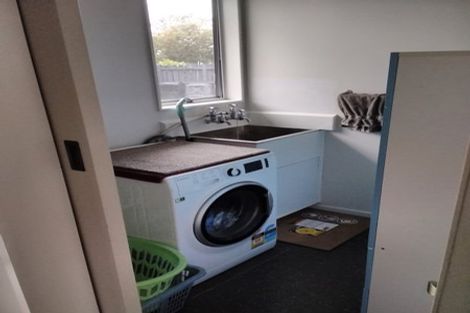 Photo of property in 24 Paradise Place, Milson, Palmerston North, 4414