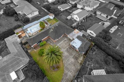 Photo of property in 21 Hall Grove, Ebdentown, Upper Hutt, 5018