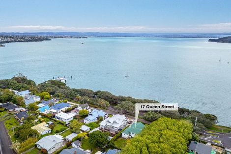 Photo of property in 17 Queen Street, Northcote Point, Auckland, 0627