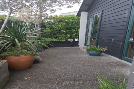 Photo of property in 4 Wharepapa Place, Albany, Auckland, 0632