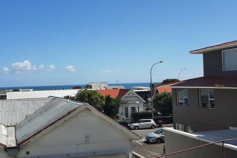 Photo of property in 32 Robe Street, New Plymouth, 4310