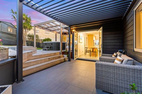 Photo of property in 63 Ardern Avenue, Stanmore Bay, Whangaparaoa, 0932