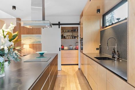 Photo of property in 4 Soudley Court, Jacks Point, Queenstown, 9371