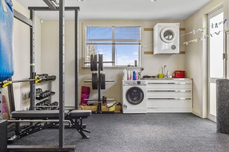 Photo of property in 8 Kuiwai Drive, Rainbow Point, Taupo, 3330