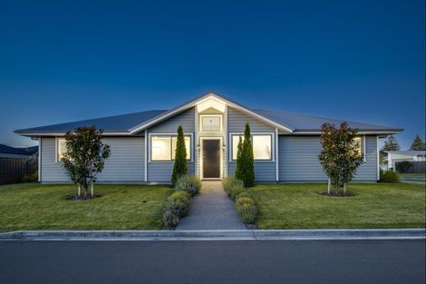 Photo of property in 11 Arrow Place, Te Awa, Napier, 4110