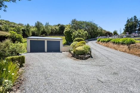 Photo of property in 8a Garrett Place, Riverstone Terraces, Upper Hutt, 5018