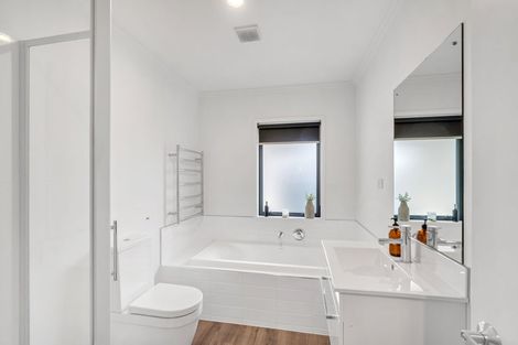 Photo of property in 3 Hineaari Street, Marshland, Christchurch, 8083