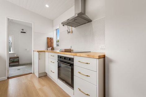 Photo of property in 21 Eskvale Street, Saint Kilda, Dunedin, 9012