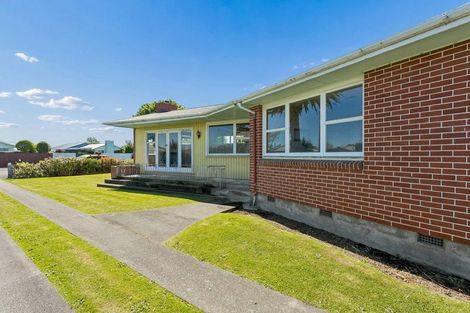 Photo of property in 107 Ohoka Road, Kaiapoi, 7630