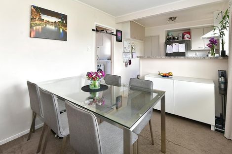 Photo of property in 1 Edgewater Grove, Orewa, 0931