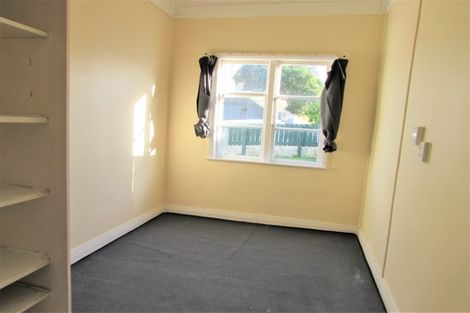 Photo of property in 15 Owen Street, Newtown, Wellington, 6021