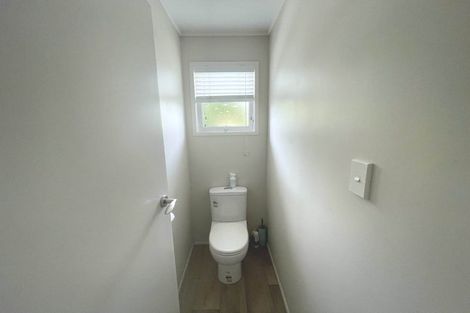Photo of property in 2/2 Pine Terrace, Howick, Auckland, 2014