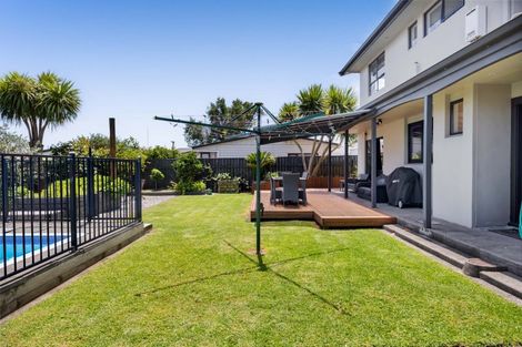 Photo of property in 164 Tukapa Street, Westown, New Plymouth, 4310