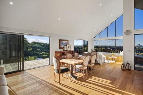 Photo of property in 42 Te Auhi Way, Welcome Bay, Tauranga, 3112