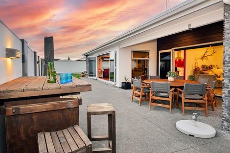 Photo of property in 13 Charteris Rise, Riverdale, Gisborne, 4010