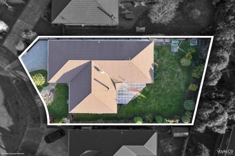 Photo of property in 8 Runanga Grove, Waikanae, 5036