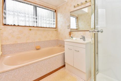 Photo of property in 2/33 Laurie Avenue, Papakura, 2110