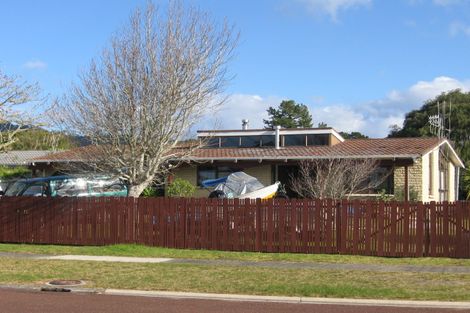 Photo of property in 16 Pauanui Boulevard, Pauanui, Hikuai, 3579