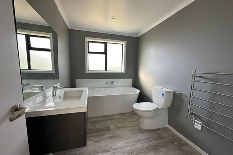 Photo of property in 16b Bowers Street, Stokes Valley, Lower Hutt, 5019