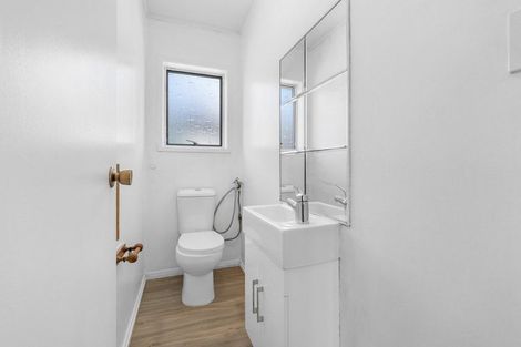 Photo of property in 1/56 Rimu Street, New Lynn, Auckland, 0600