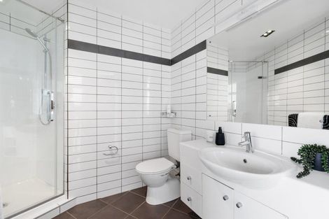 Photo of property in 21 Radnor Street, Hamilton Central, Hamilton, 3204