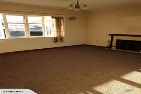 Photo of property in 10 Bould Street, Johnsonville, Wellington, 6037
