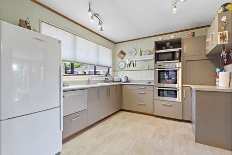 Photo of property in 50d Mcmaster Street, Greytown, 5712