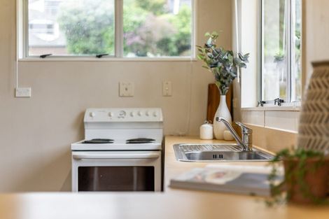 Photo of property in 2/6 Cluny Road, Plimmerton, Porirua, 5026