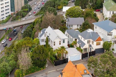 Photo of property in 57 Bolton Street, Kelburn, Wellington, 6012
