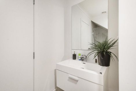 Photo of property in 1/54 Helena Road, Hillcrest, Hamilton, 3216