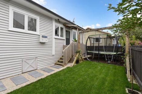 Photo of property in 35 Hinau Street, Maeroa, Hamilton, 3200