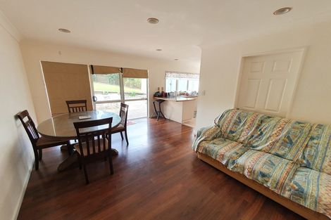 Photo of property in 47 Lagoon Way, West Harbour, Auckland, 0618