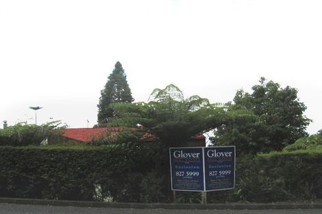 Photo of property in 27 Takahe Road, Titirangi, Auckland, 0604