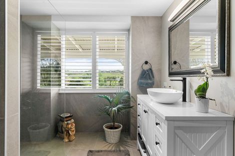 Photo of property in 124 Devich Road, Mangawhai, Wellsford, 0975