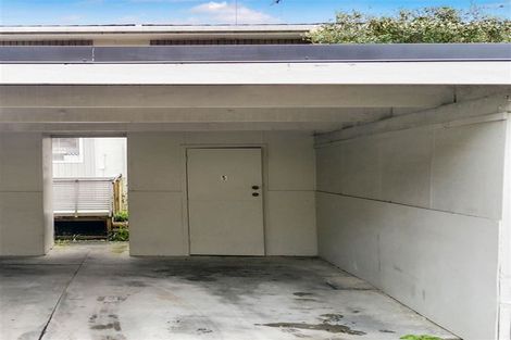 Photo of property in 5/42 Sheridan Drive, New Lynn, Auckland, 0600