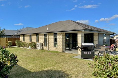 Photo of property in 76 Ledbury Drive, Rolleston, 7615