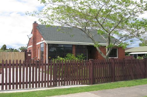 Photo of property in 2/38 Wyllie Road, Papatoetoe, Auckland, 2025