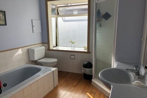 Photo of property in 303 Oceanbeach Road, Mount Maunganui, 3116