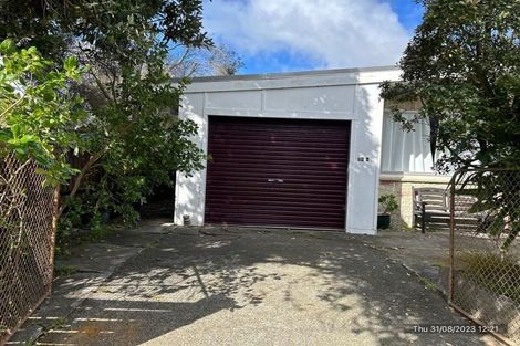 Photo of property in 84 Tutere Street, Waikanae Beach, Waikanae, 5036