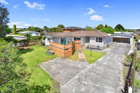 Photo of property in 36 Sunnypark Avenue, Rosehill, Papakura, 2113