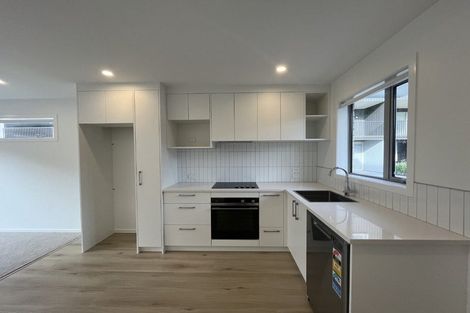 Photo of property in 12 Ngae Place, Mangere East, Auckland, 2024