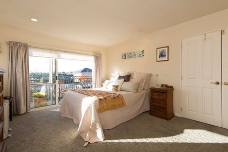Photo of property in 22a Temple Street, Meadowbank, Auckland, 1072