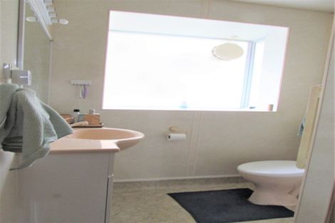 Photo of property in 121 Kings Crescent, Hutt Central, Lower Hutt, 5010