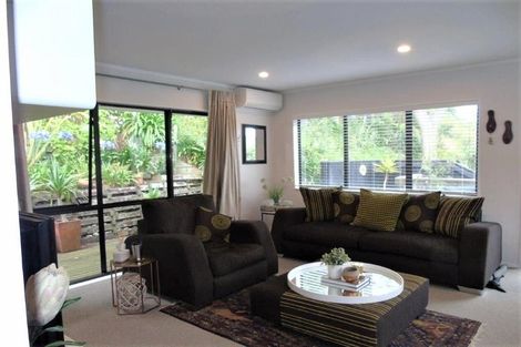 Photo of property in 35 Weggery Drive, Waikanae Beach, Waikanae, 5036