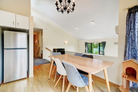 Photo of property in 2/28 Pahi Place, West Harbour, Auckland, 0618