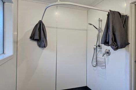 Photo of property in 111 Glenpark Avenue, Frankleigh Park, New Plymouth, 4310